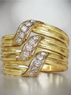 Swarovski Elements Gold Plated Wavy Ring NEW